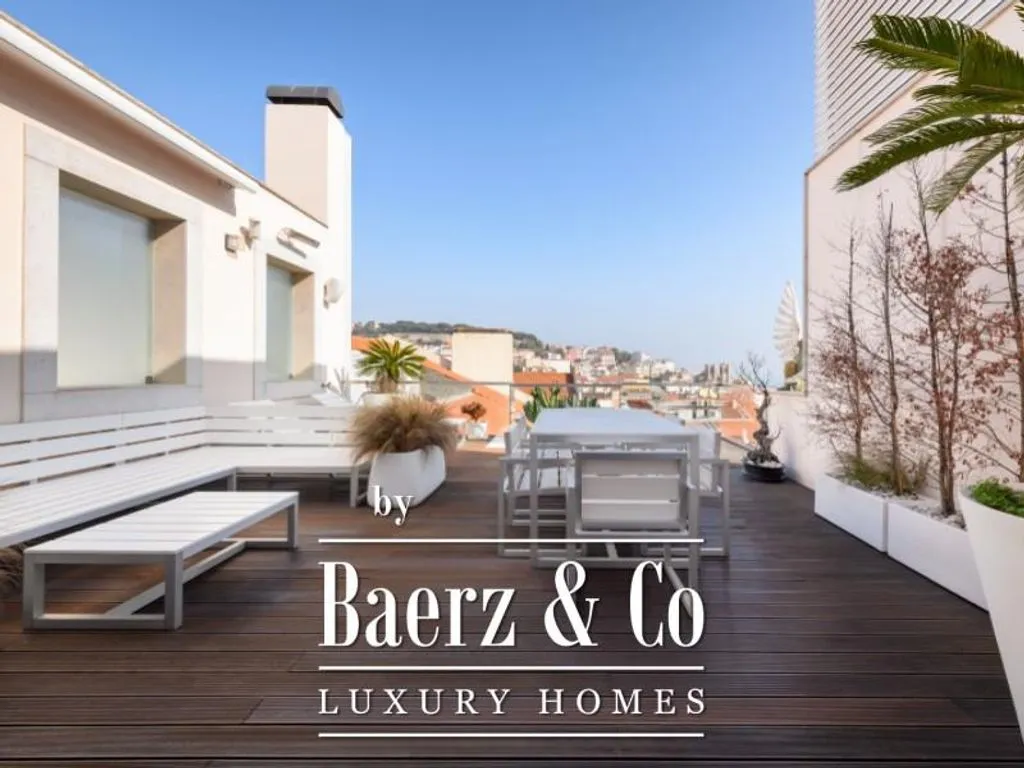 House 473m² in Portugal, Lisbon. Priced at 6500000€ rent photo-4