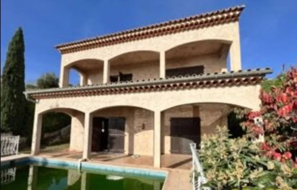 Villa 190m² in Italy, Diano-Marina. Priced at 1680000€ rent photo-4
