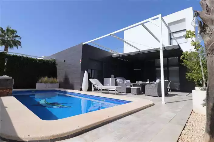 Other Properties 85m² in Spain, Algorfa. Priced at 310000€ rent photo-1