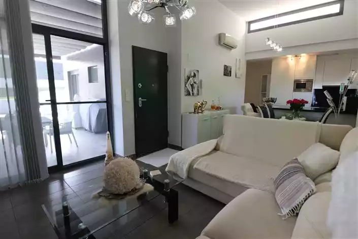 Other Properties 85m² in Spain, Algorfa. Priced at 310000€ rent photo-3