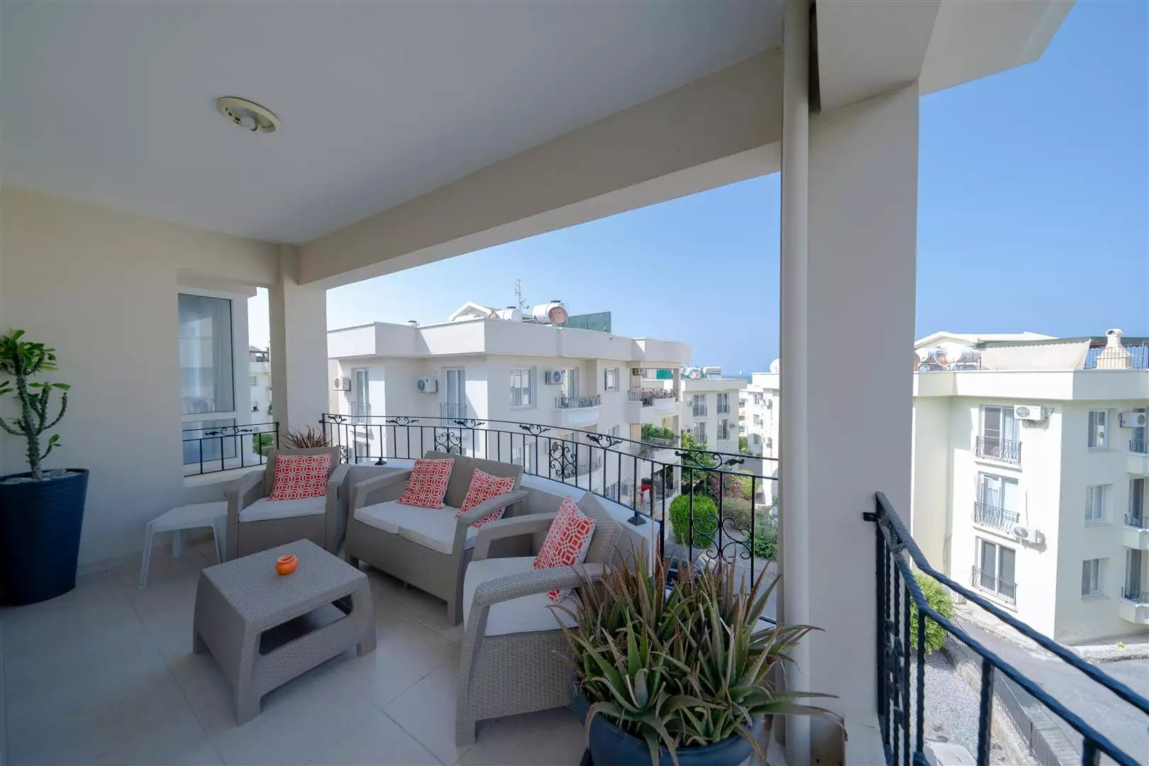 Flat 148m² in Cyprus, Alsanjak. Priced at 150000£ rent photo-1