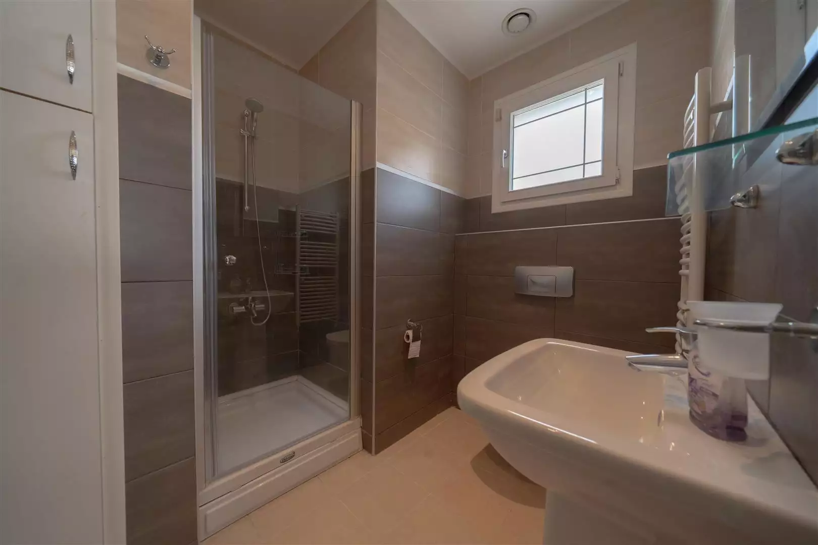 Villa 178m² in Cyprus, Edremith. Priced at 1100000£ rent photo-41