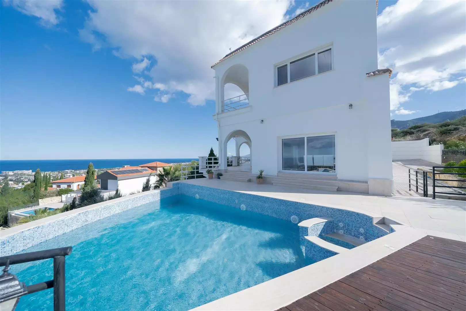 Villa 178m² in Cyprus, Edremith. Priced at 1100000£ rent photo-43
