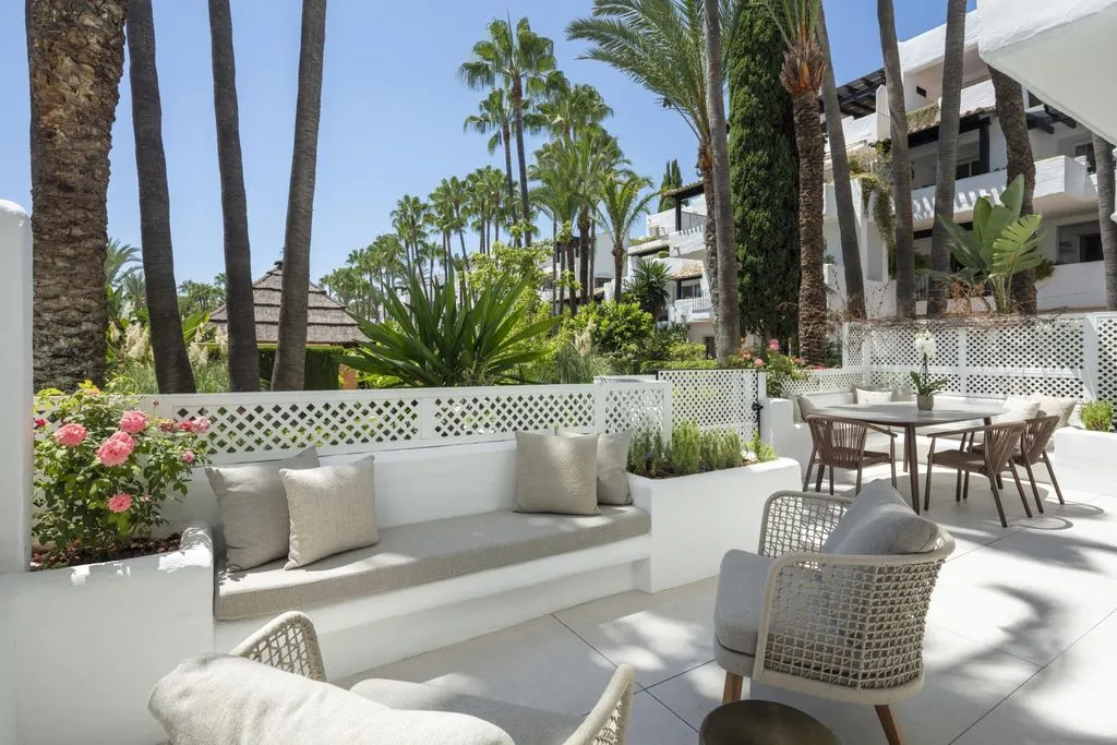 Flat 118m² in Portugal, Oeirash. Priced at 3700000€ rent photo-2