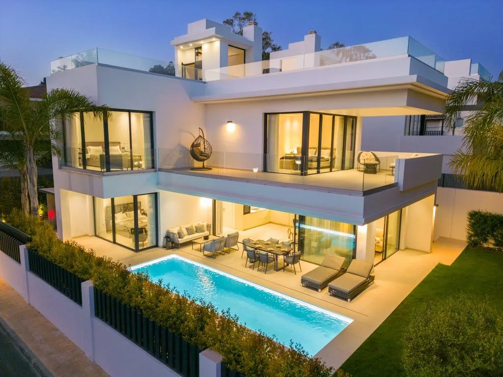 Villa 434m² in Portugal, Oeirash. Priced at 3500000€ rent photo-1