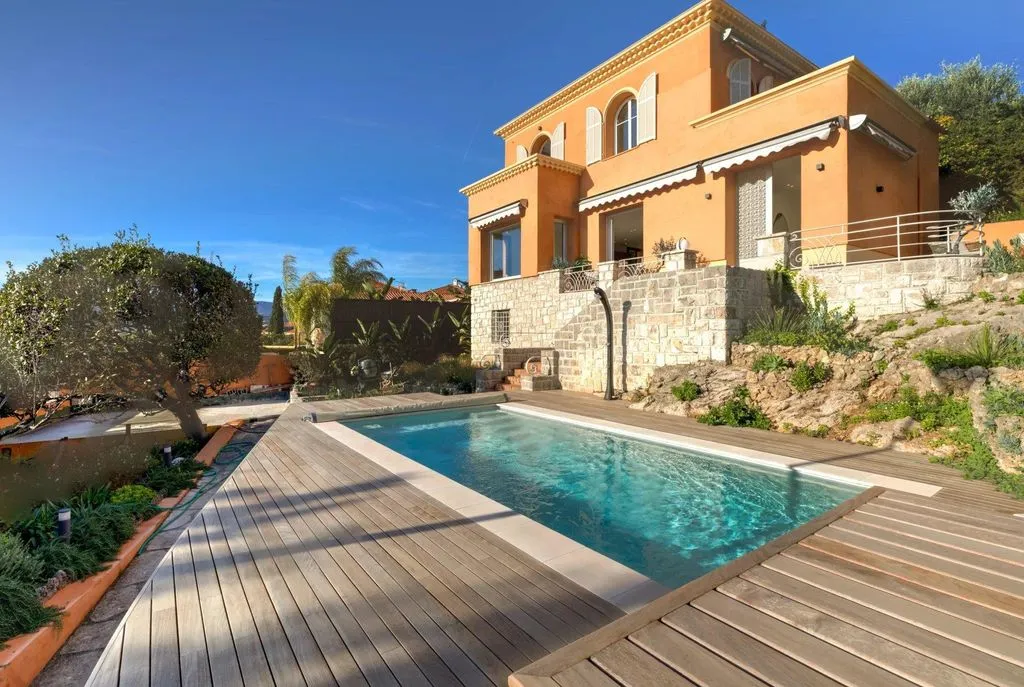 Villa 144m² in France, Nice. Priced at 2270000€ rent photo-1