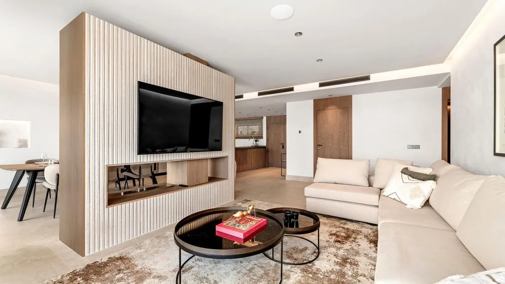 Flat 300m² in Portugal, Oeirash. Priced at 1850000€ rent photo-4
