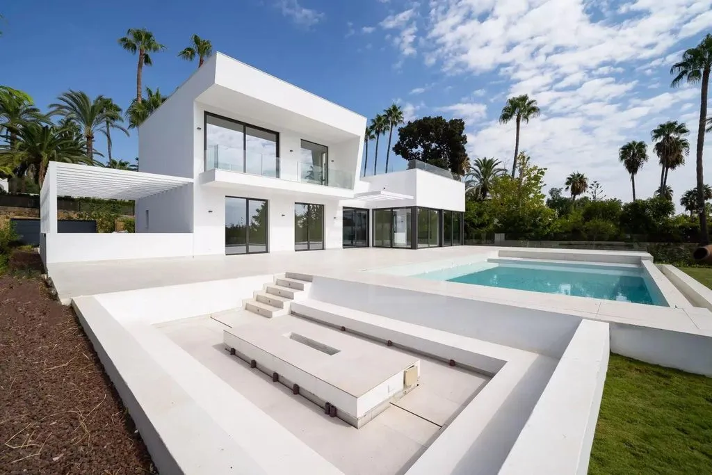 Villa 430m² in USA, Southbury. Priced at 3450000€ rent photo-4