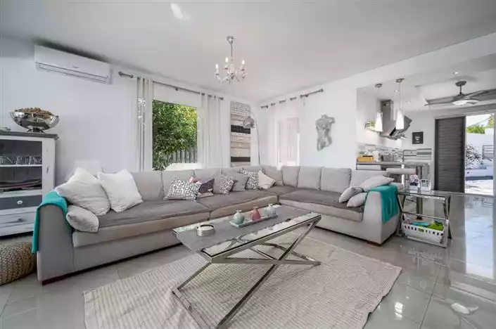 House 77m² in Italy, Cremona. Priced at 999000€ rent photo-13