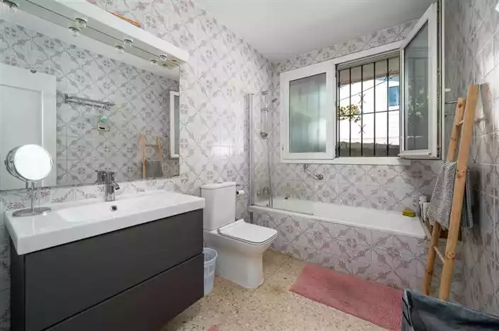 House 77m² in Italy, Cremona. Priced at 999000€ rent photo-31