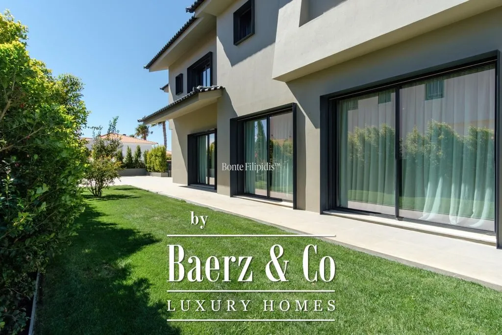 House 280m² in Portugal, Estoril. Priced at 2500000€ rent photo-4