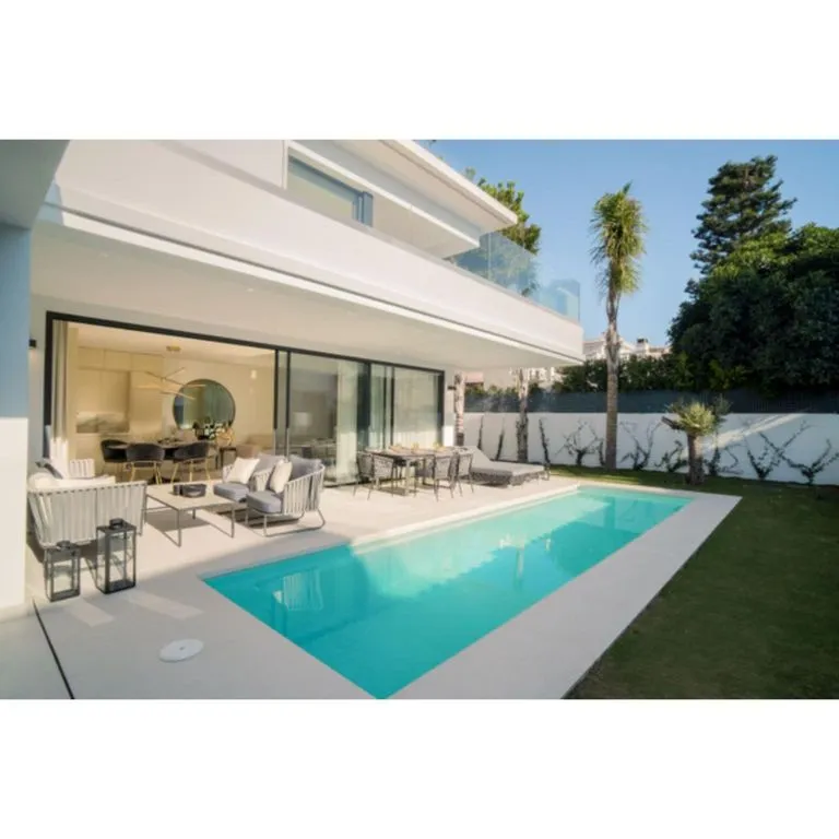 Villa 434m² in Portugal, Oeirash. Priced at 3250000€ rent photo-1