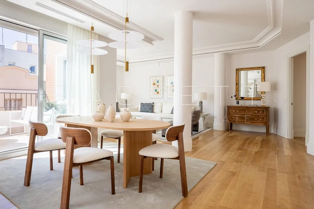 Penthouse 408m² in Portugal, Lisbon. Priced at 5250000€ rent photo-6