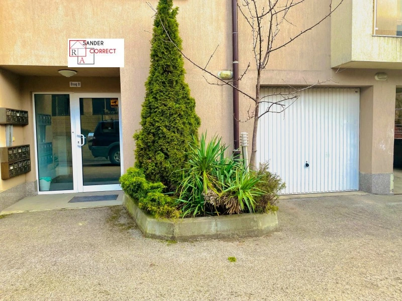 Flat 100m² in USA, Houston. Priced at 184118£ rent photo-13