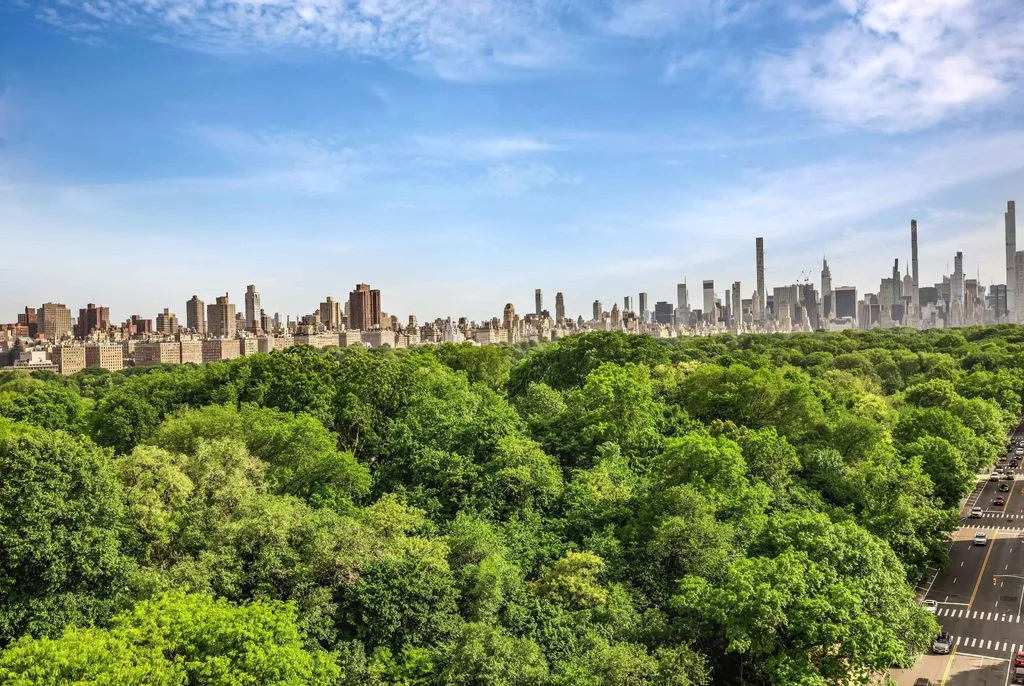 Flat 242m² in USA, New York. Priced at 3627200€ rent photo-1