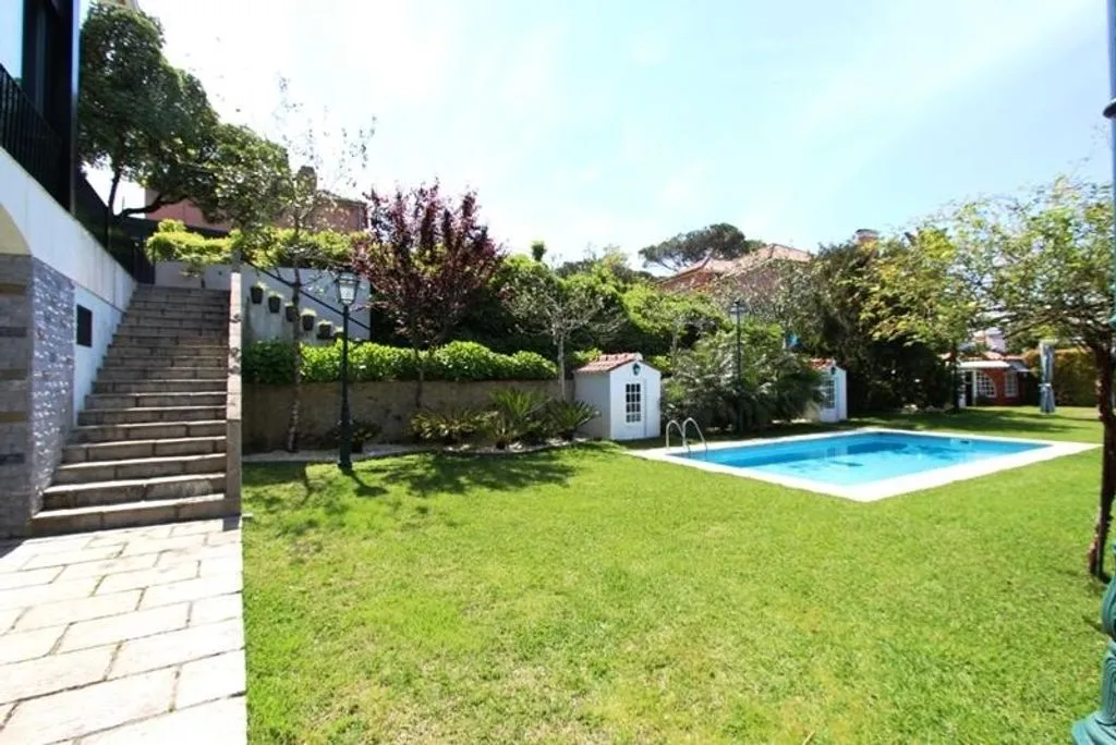 House 526m² in Portugal, Sintra. Priced at 2600000€ rent photo-5