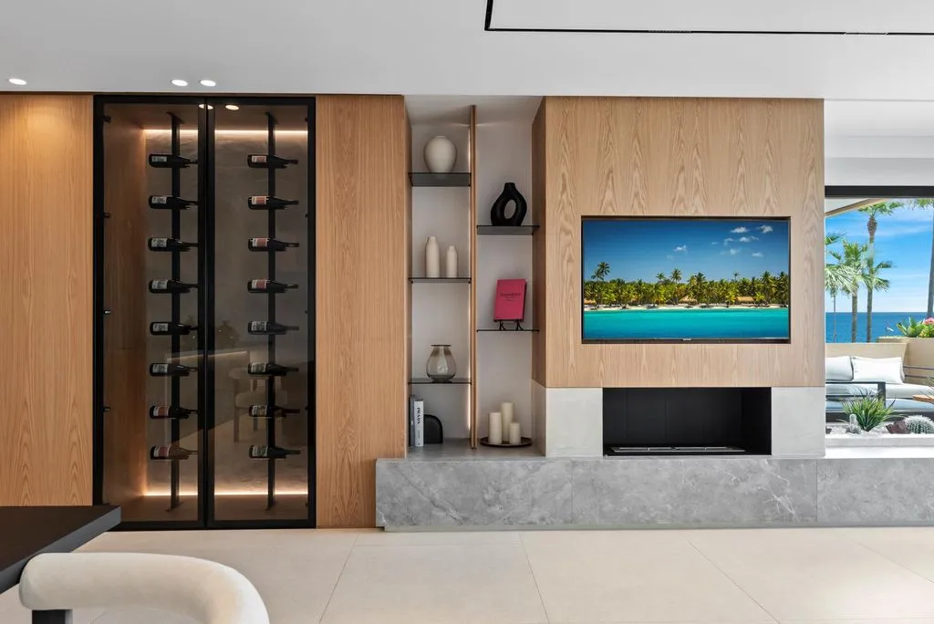 Flat 156m² in USA, Southbury. Priced at 1995000€ rent photo-3