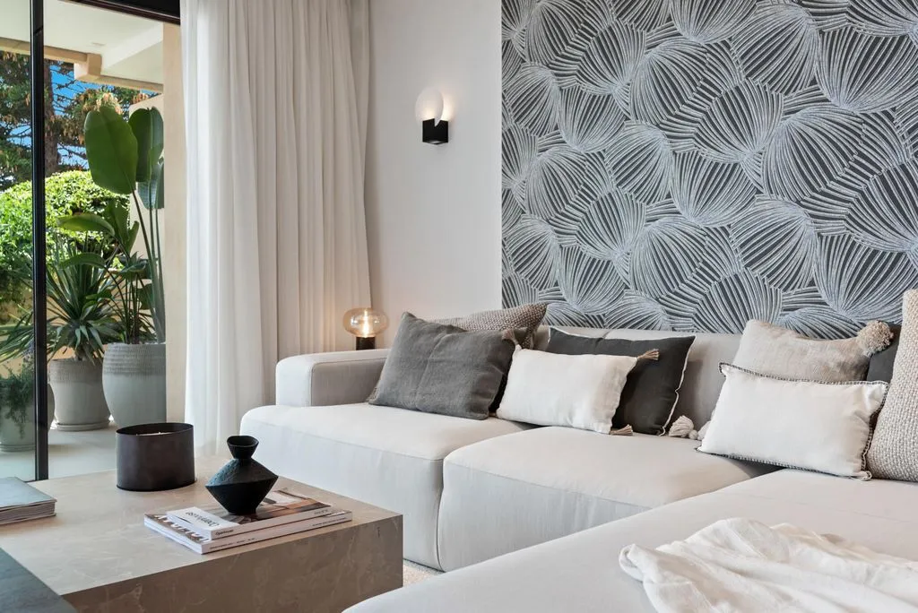 Flat 156m² in USA, Southbury. Priced at 1995000€ rent photo-6