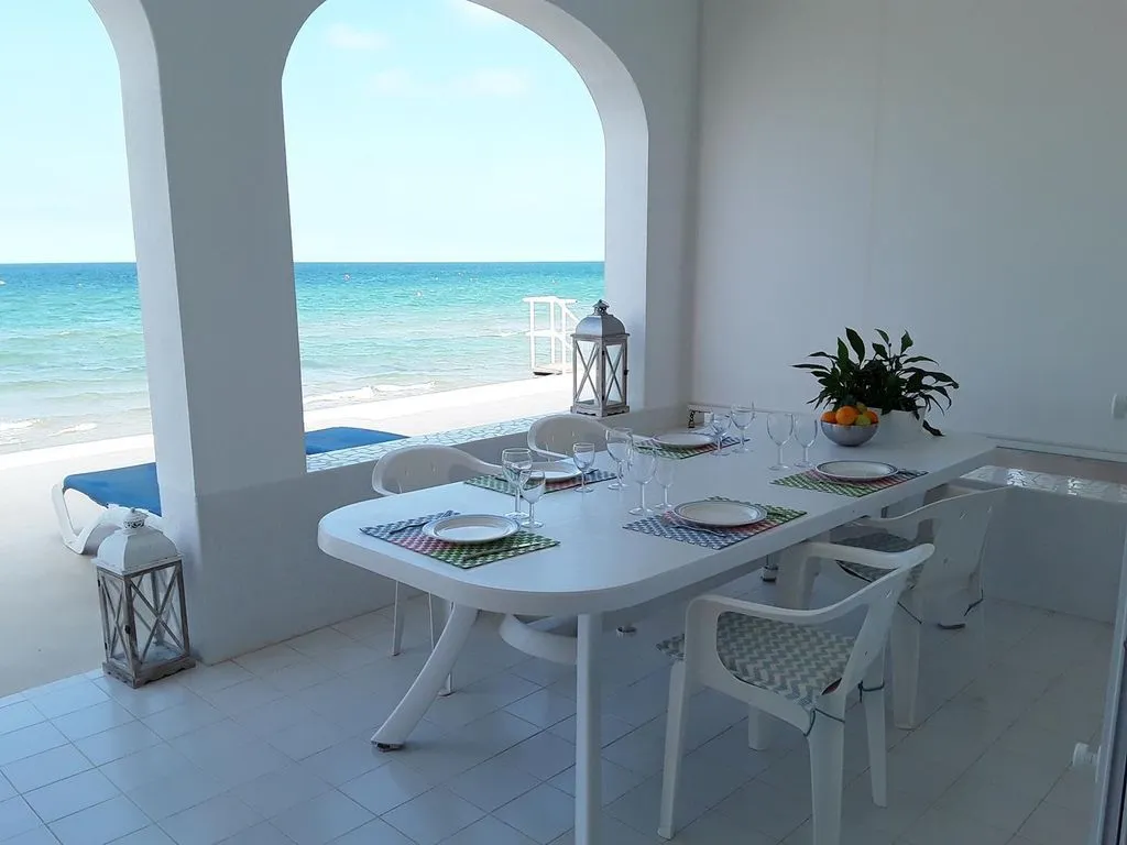 Villa 200m² in Spain, Denia. Priced at 635000€ rent photo-1