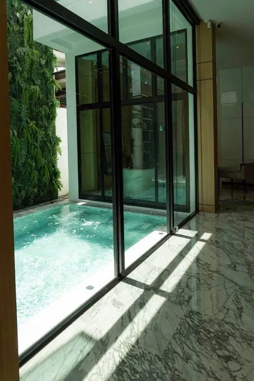 Villa 550m² in Thailand, Bangkok. Priced at 2023400€ rent photo-4