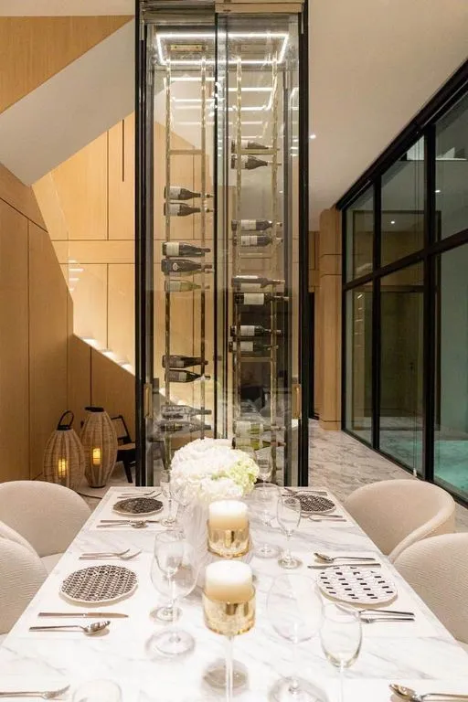 Villa 550m² in Thailand, Bangkok. Priced at 2023400€ rent photo-5