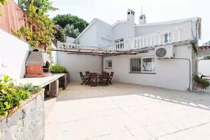 House 129m² in Portugal, Oeirash. Priced at 590000€ rent photo-11