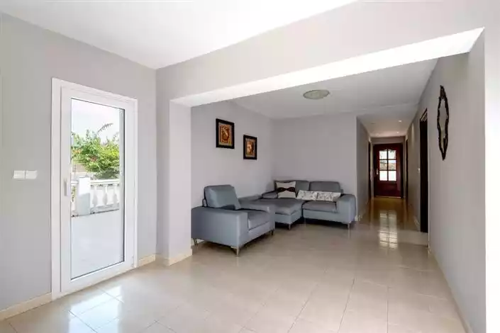 House 129m² in Portugal, Oeirash. Priced at 590000€ rent photo-25