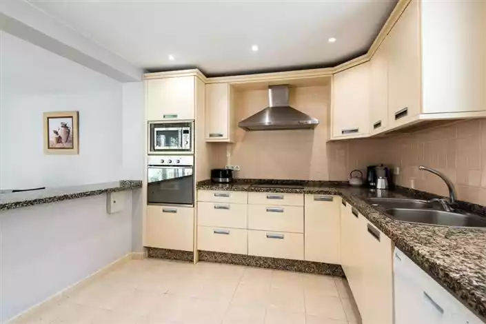 House 129m² in Portugal, Oeirash. Priced at 590000€ rent photo-8