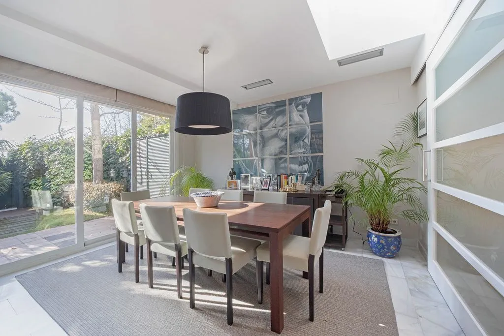 House 275m² in Spain, Madrid. Priced at 1460000€ rent photo-1