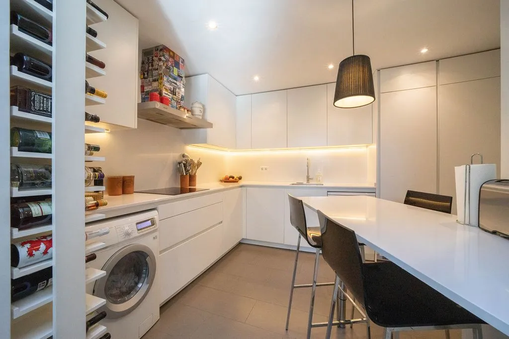 House 275m² in Spain, Madrid. Priced at 1460000€ rent photo-4