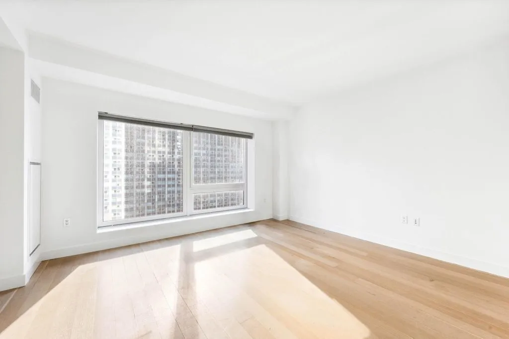Flat 143m² in USA, New York. Priced at 3549200€ rent photo-4