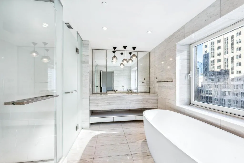 Flat 143m² in USA, New York. Priced at 3549200€ rent photo-5