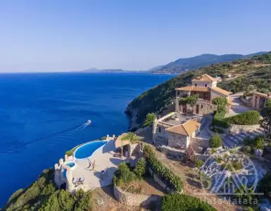 Купить земельный участок в Греции 7700000€