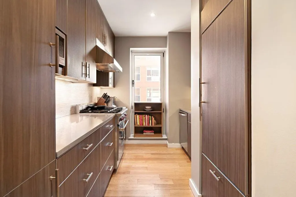 Flat 202m² in USA, New York. Priced at 2846700€ rent photo-5