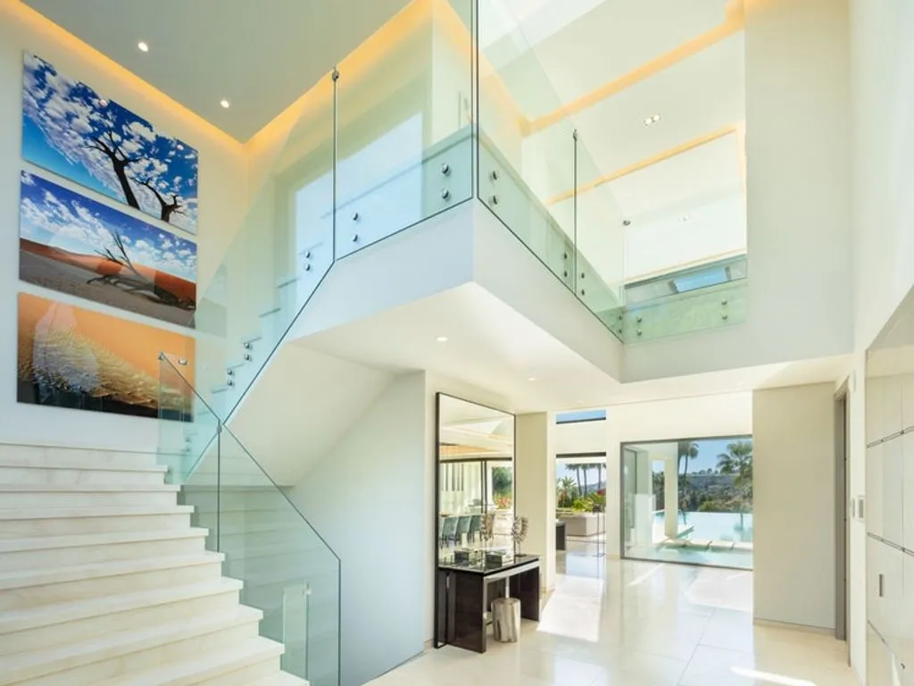 Villa 921m² in Portugal, Oeirash. Priced at 8650000€ rent photo-2