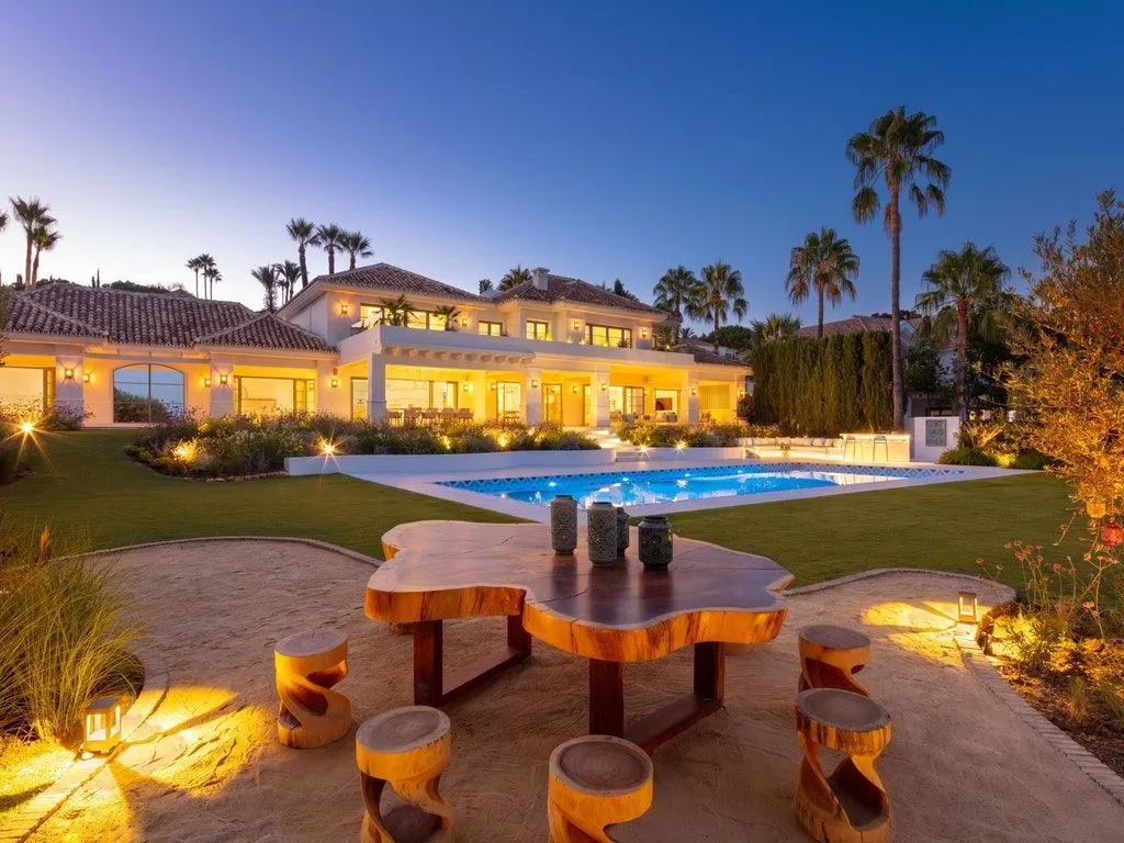 Villa 901m² in Portugal, Oeirash. Priced at 9500000€ rent photo-1