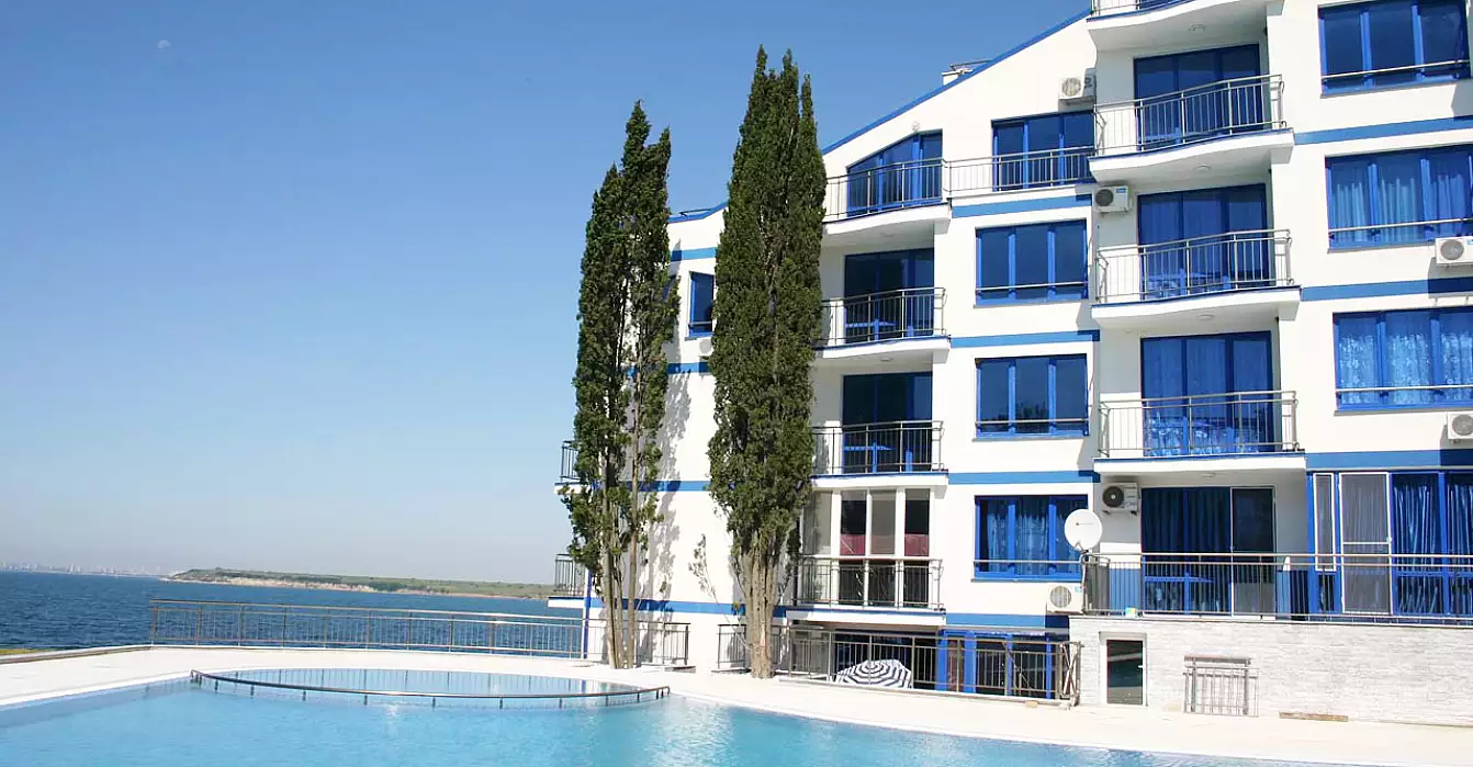 Flat 52m² in Bulgaria, Pomorie. Priced at 53900€ rent photo-1