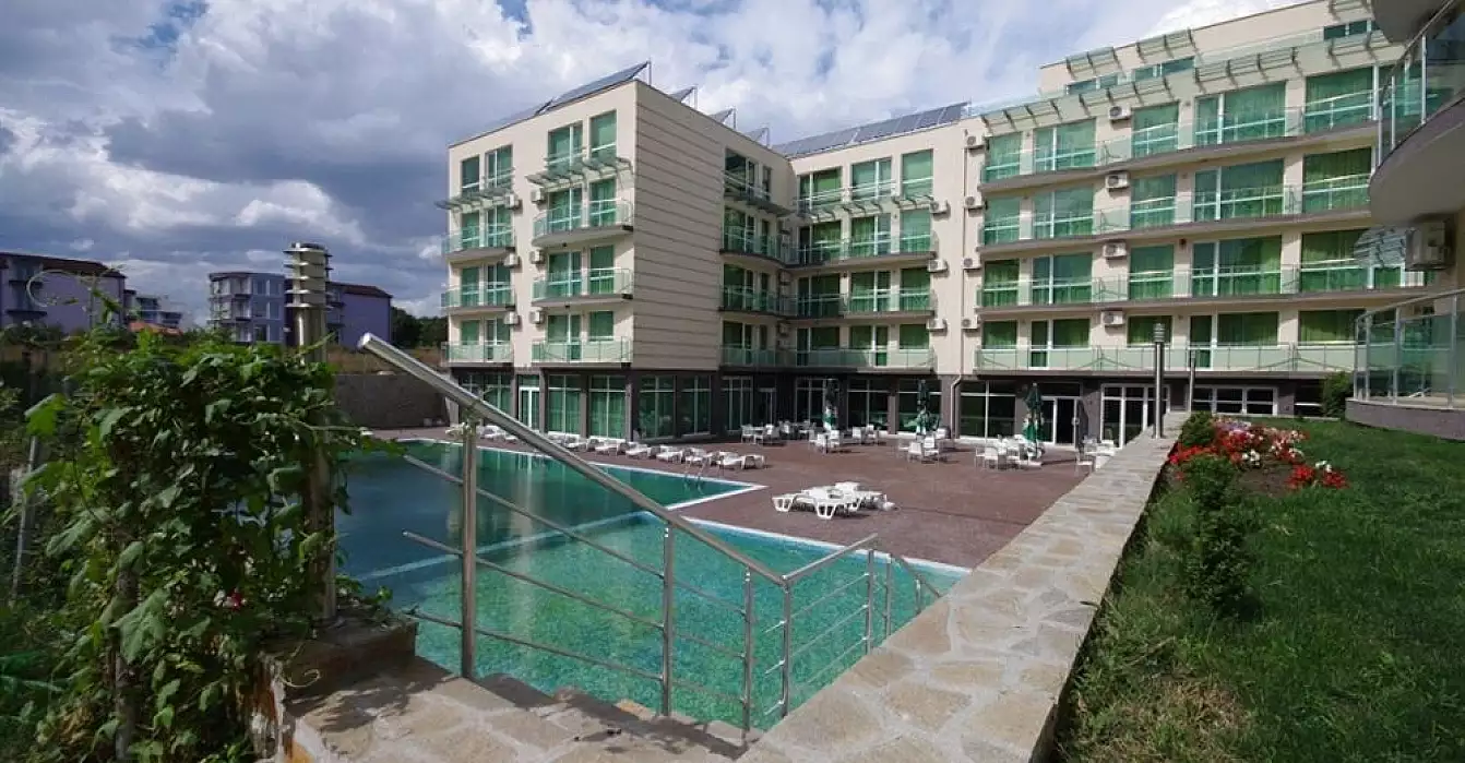Flat 50m² in Bulgaria, Sarafovo. Priced at 31000€ rent photo-1
