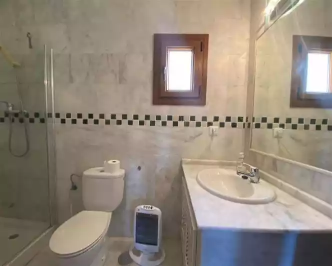 Townhouse 126m² in Portugal, Carvoeiro. Priced at 210000€ rent photo-12