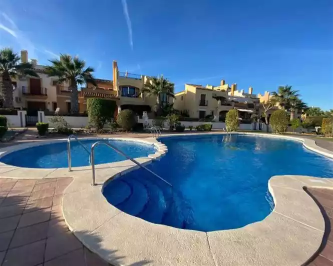 Townhouse 126m² in Portugal, Carvoeiro. Priced at 210000€ rent photo-2