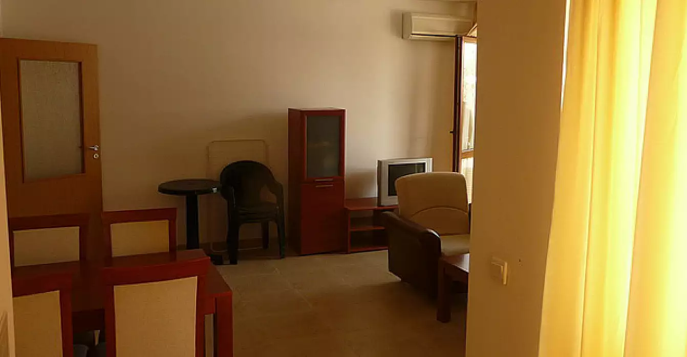 Flat 103m² in Bulgaria, Sunny Beach. Priced at 56000€ rent photo-1