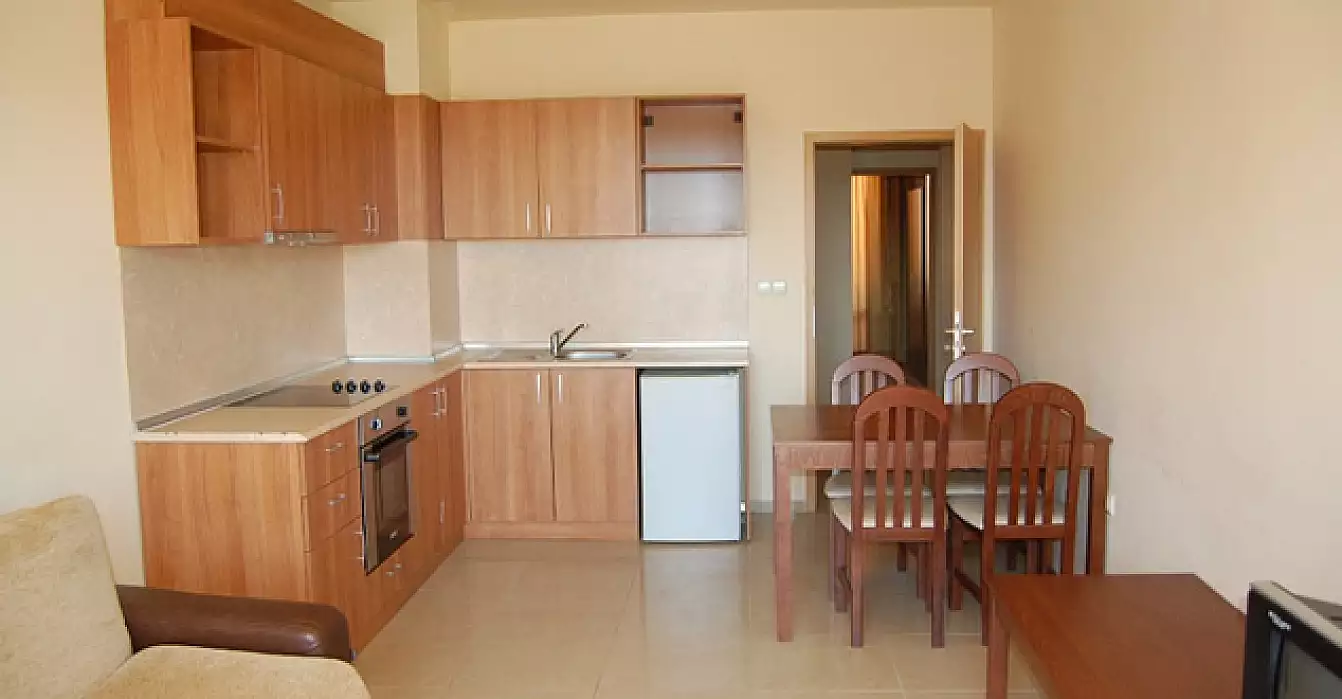 Flat 94m² in Bulgaria, Sunny Beach. Priced at 65000€ rent photo-1