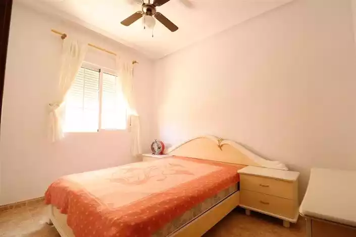 Other Properties 89m² in Spain, Orihuela Costa. Priced at 143000€ rent photo-11