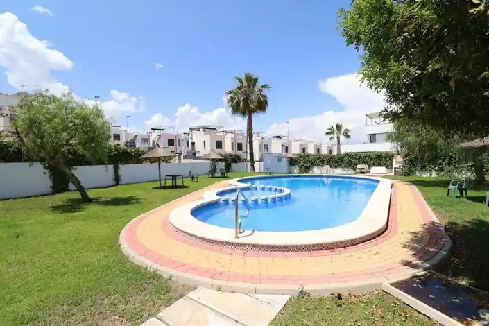 Other Properties 89m² in Spain, Orihuela Costa. Priced at 143000€ rent photo-14