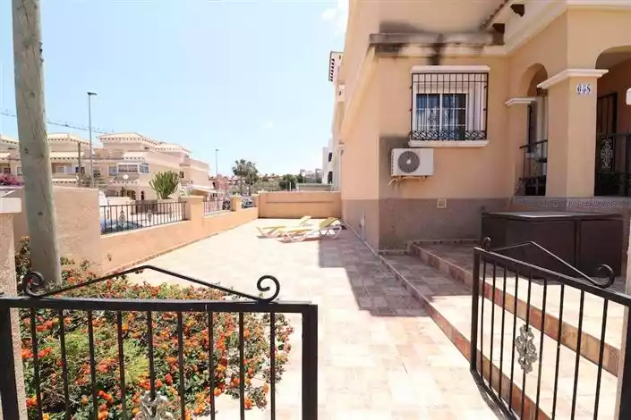 Other Properties 89m² in Spain, Orihuela Costa. Priced at 143000€ rent photo-2