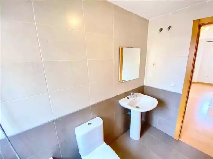 Flat 73m² in Italy, Mantua. Priced at 335000€ rent photo-9