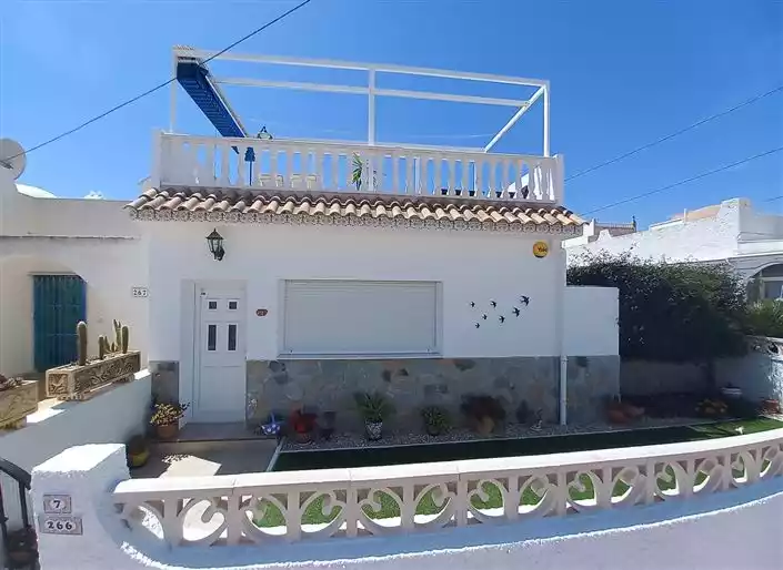 Other Properties 77m² in Spain, Orihuela Costa. Priced at 139995€ rent photo-1