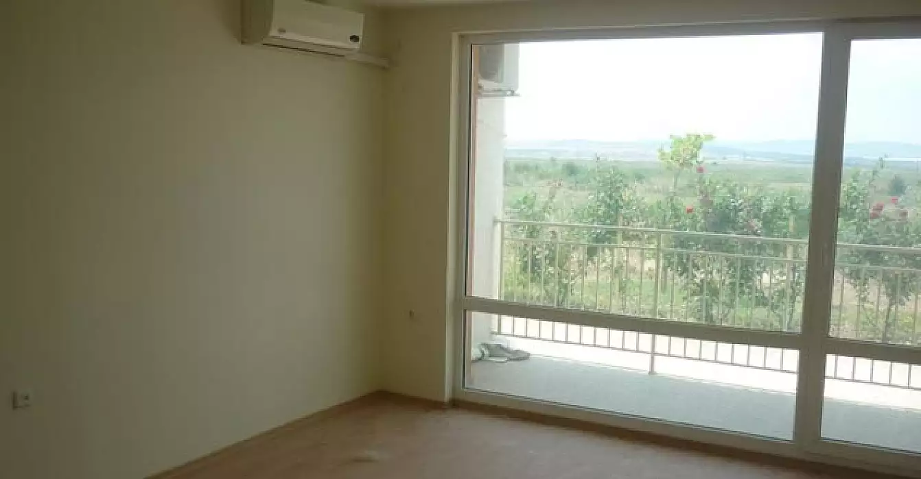 Flat 38m² in Bulgaria, Sunny Beach. Priced at 20000€ rent photo-1