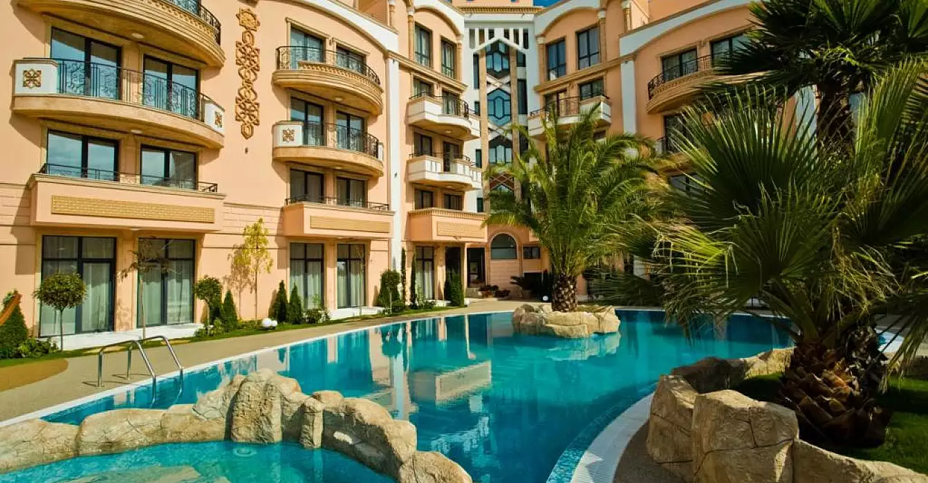 Flat 53m² in Bulgaria, Sunny Beach. Priced at 42000€ rent photo-1
