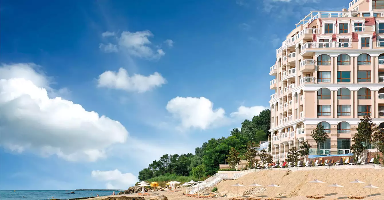 Flat 109m² in Bulgaria, Golden Sands. Priced at 218000€ rent photo-1